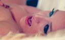 Blush erotica: Prsatá blondýnka si sama prstí Zoey Skyy blush erotika