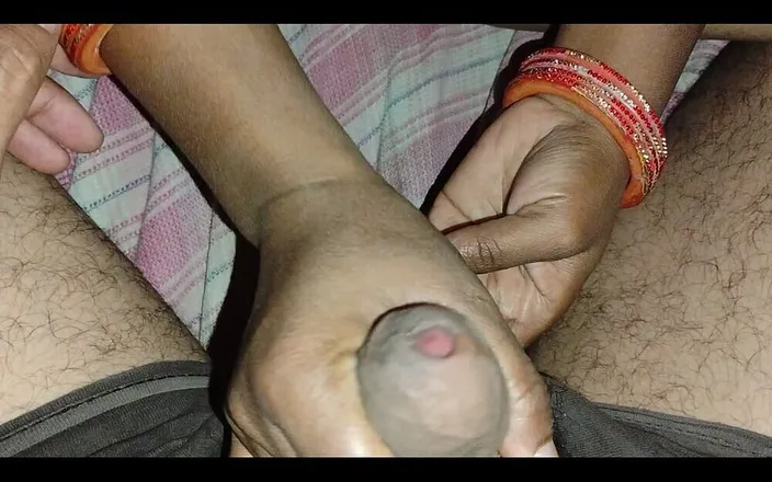 Anjali bhabhi 00: Neighbor's Sister-in-law Caught My Penis