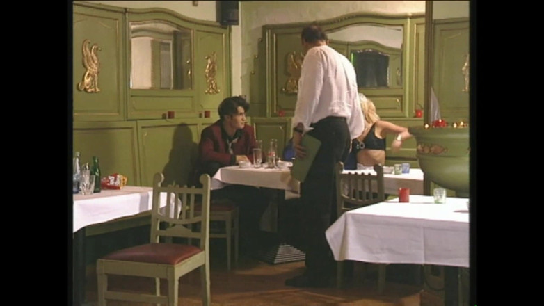 Muschi movie official: Bar Di Lusso per Colazioni Alla Crema