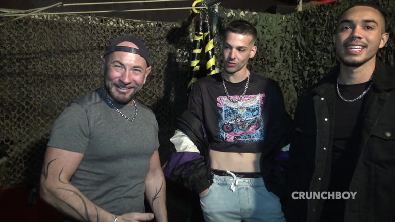 Young French dudes with big cocks: Kembar jalang dikongkek mentah oleh Alex Russo