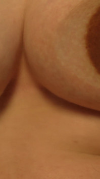 Tiny POV Giantess naciska na szkło
