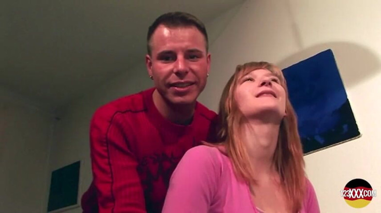 123XXX - 100% Amateurs: La bionda con il culo rotondo dalla germania ama il...