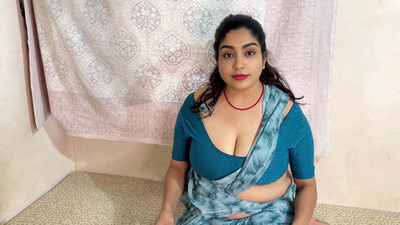 Fantacy Couple: I Gave a Panty Set Gift to My Unsatisfied Stepsister...
