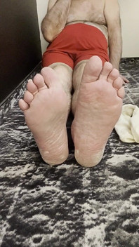 Allenatore Karl taglia 13 piedi nudi [8893]