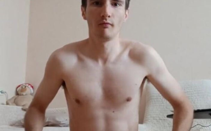 Webcam boy studio: Молодий хлопець танцює голий
