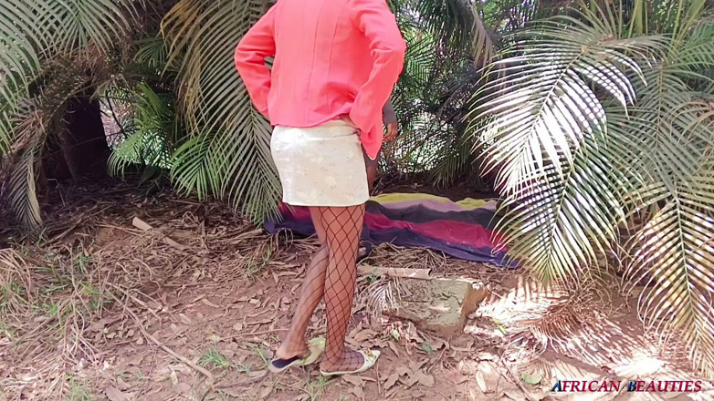 African Beauties: Afrikanische Büromädchen Im Freien, Squirting- Sex
