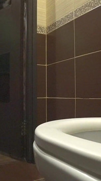 Camera in the Toilet at Home. Mature MILF with a Big Ass and Hairy Pussy Pisses. Amateur Asmr with the Gurgle of Urine.
