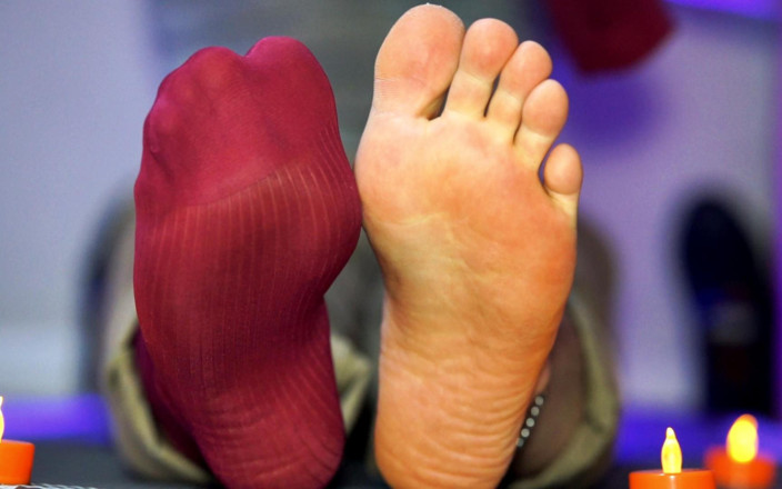CashmasterAngel: Master Feet Is My Obssesion