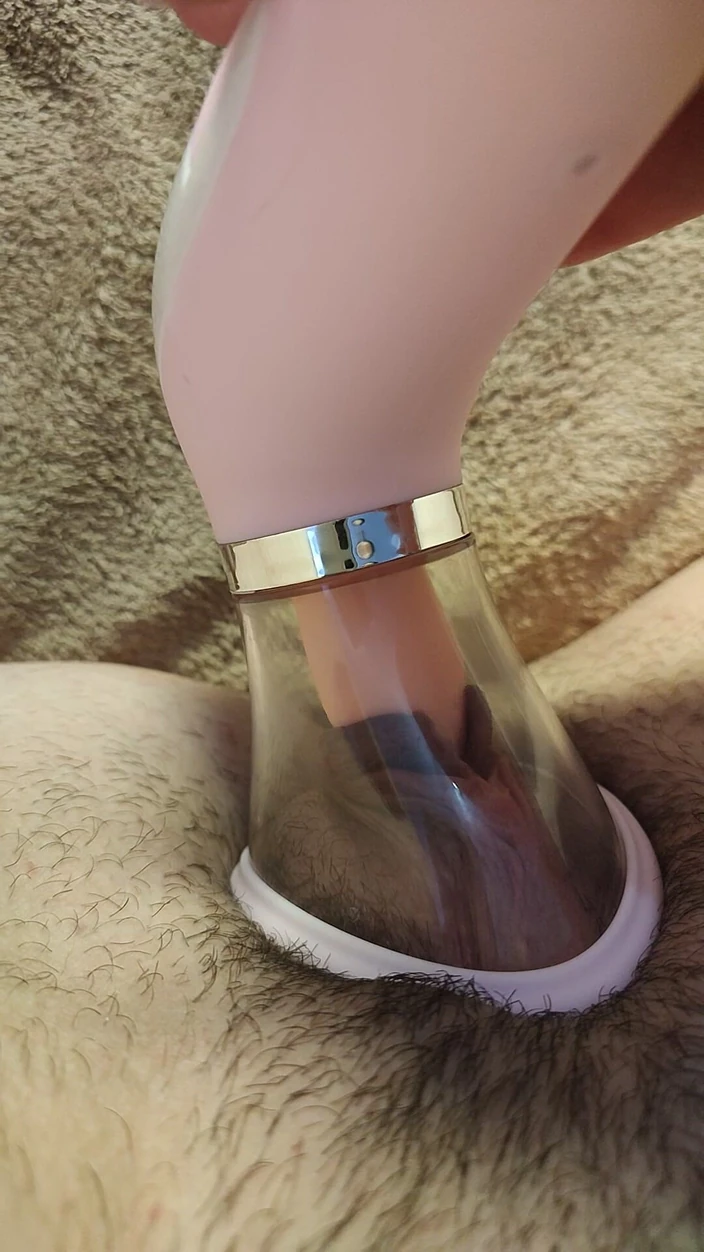 LolaLola: My New Toy Brought Me to Incredible Sensations