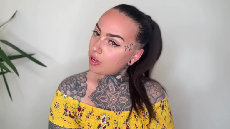 Miss Valentina: Erleichterung in finanzielle dominanz 2