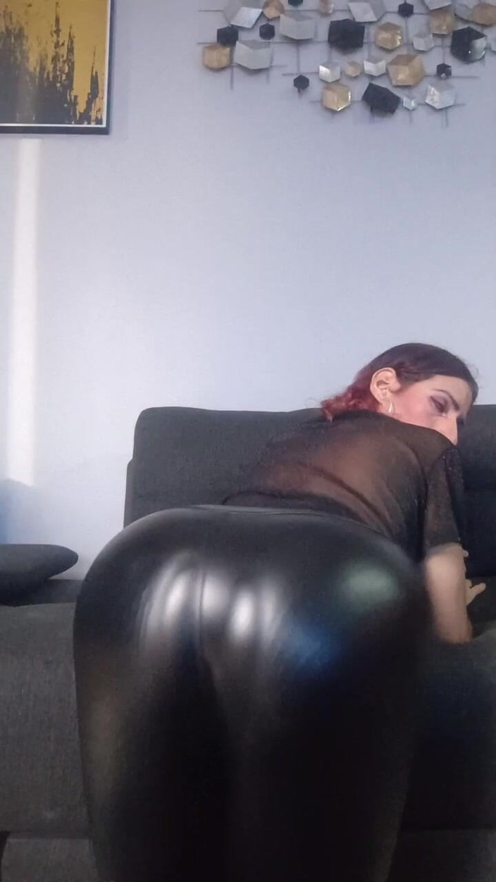 Femboy from Colombia: Mirar Lo Nuevo Qeu Ya Venir Llegando