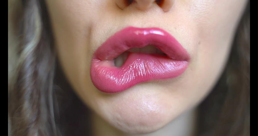 Rarible Diamond: 迷人的嘴唇撸管指挥