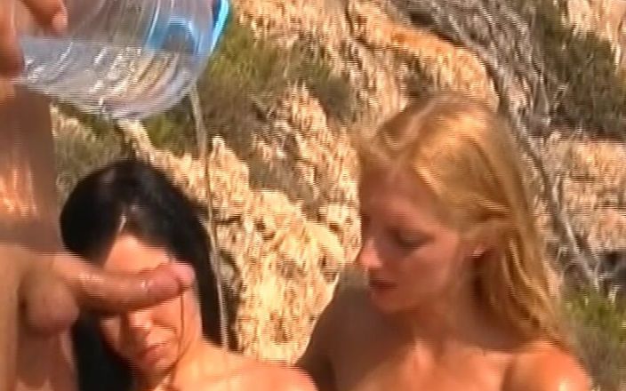 German Homemade: Lovely German Sluts Getting Asses Drilled Hard in Outdoor Threesome