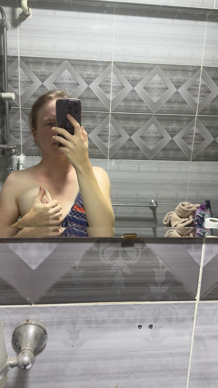 SweetLucy96: शॉवर में गर्म मज़ा