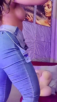 Con molti che vogliono scopare il mio dildo