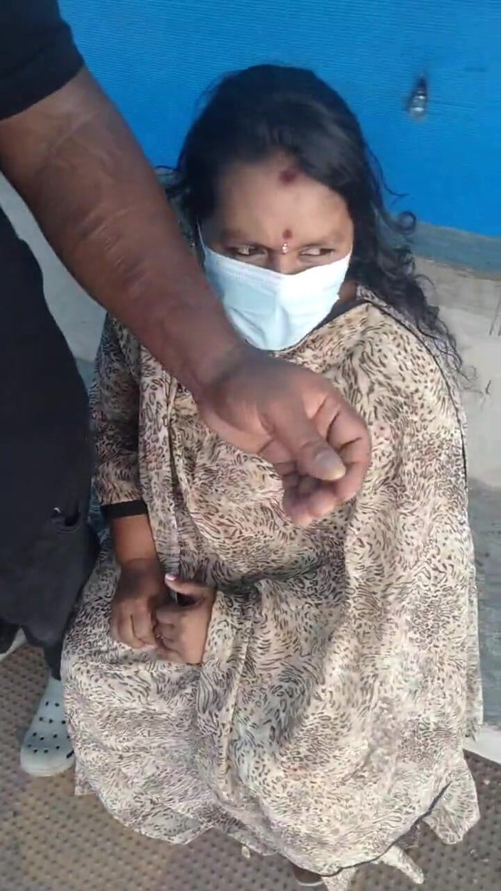 Benita sweety: Chennai Highway Sex Tamil Lovers Hot