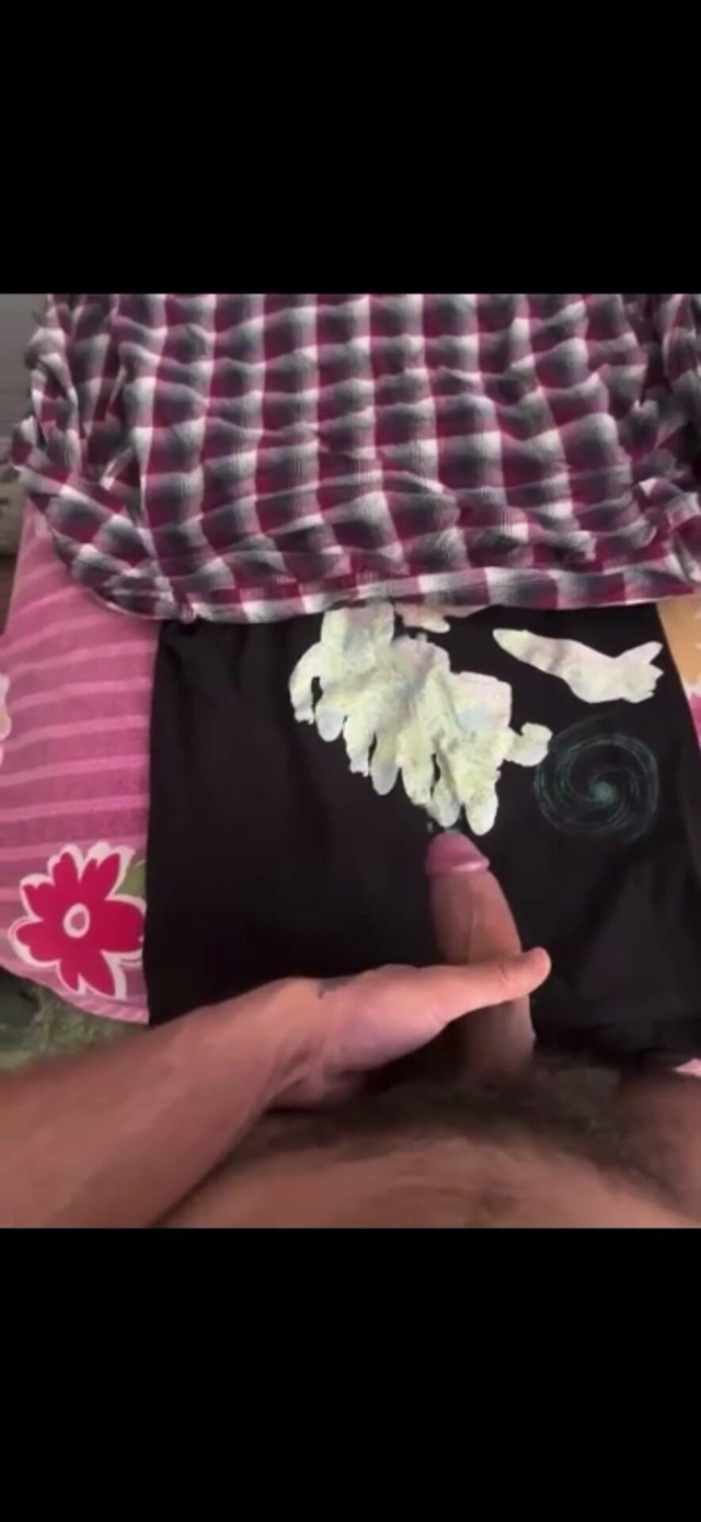 Huge Cumshot Full of Richness (Livid fountain) Huge Cumshot Full of Richness (Livid fountain)