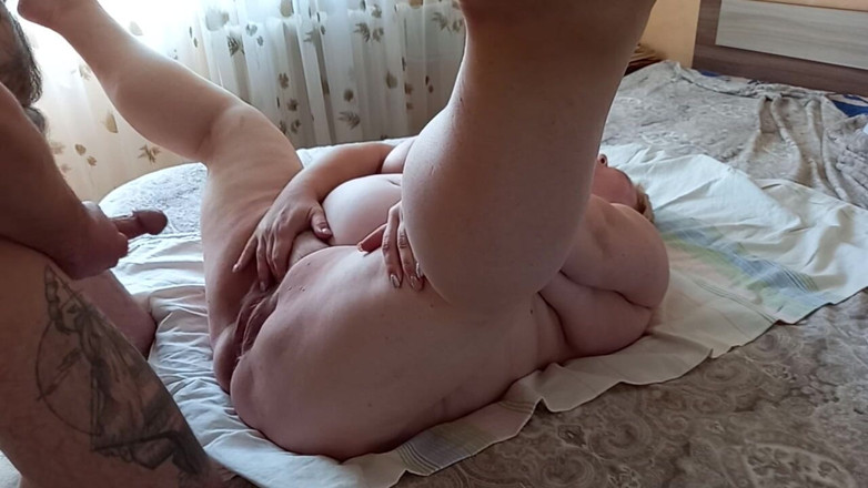 Zona901: Cum on the swollen pussy of a fat woman