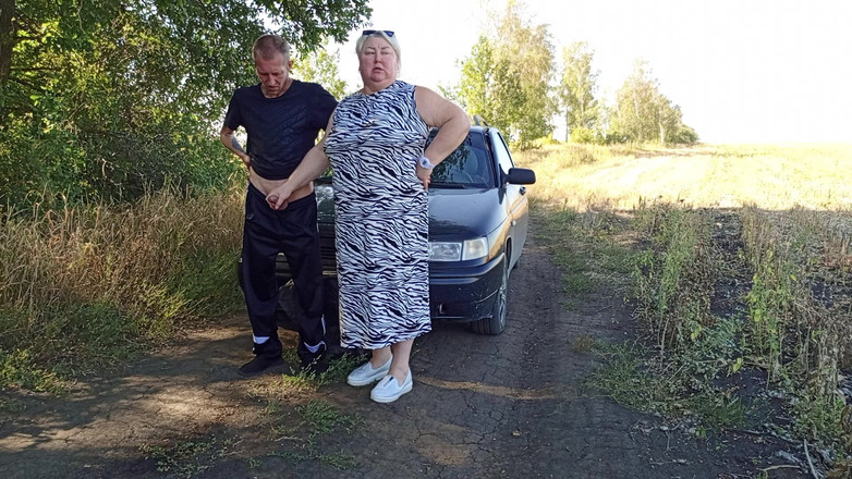 Zona901: Han skrev offentligt i naturen, knullade en granne i hennes...