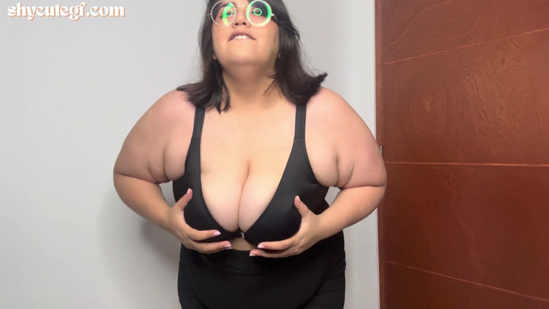 Isabelle Myers BBW: Gordita Strip Tease Mostrando Tetas Y Panza