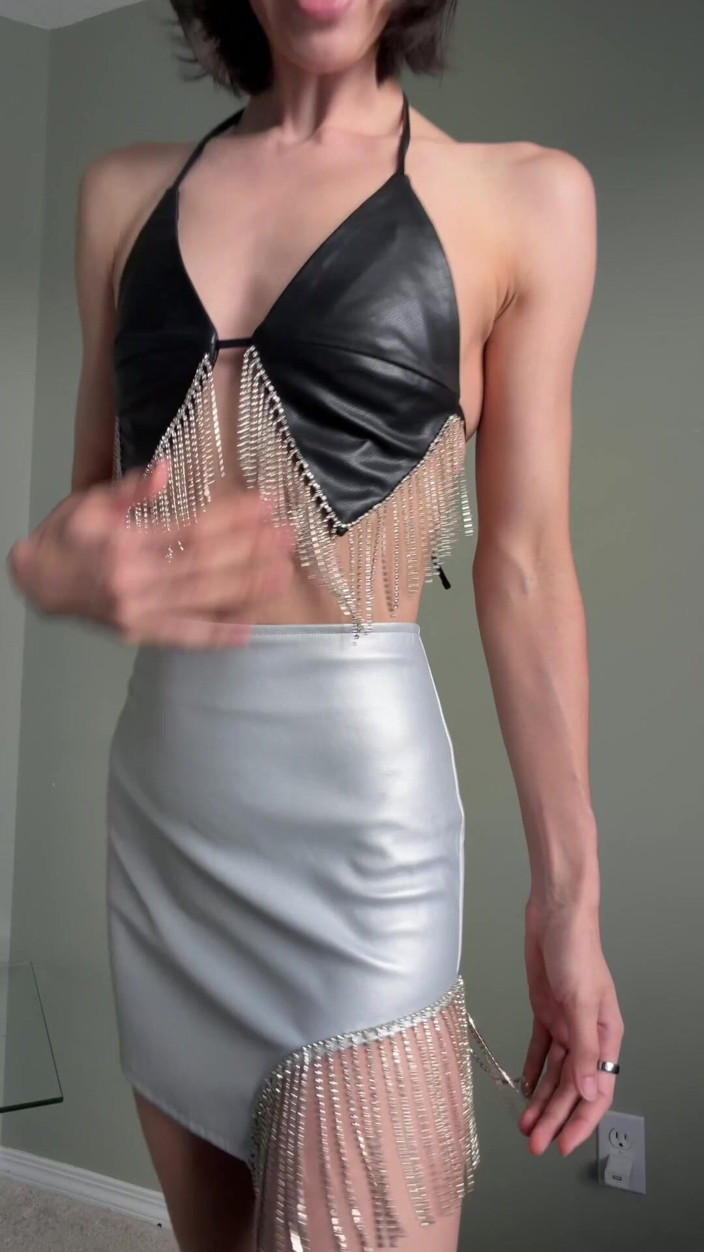 Ms_Emmy_Lynn: Percubaan pakaian Glamor yang seksi Sparkly