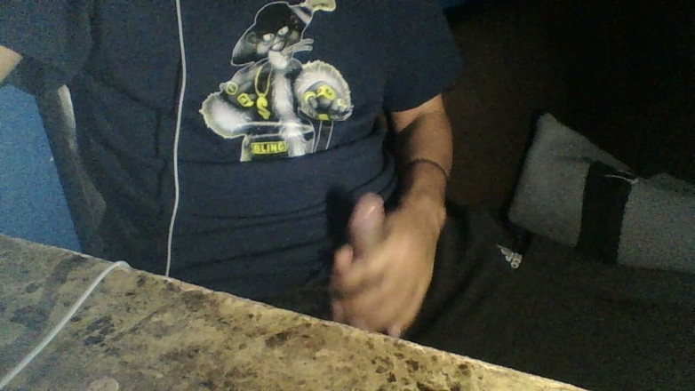 AlexAlejandro13: I Get Horny When I Vape