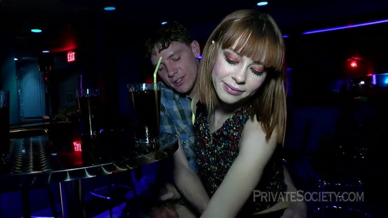 Private Society: Šukání ve swingers klubu