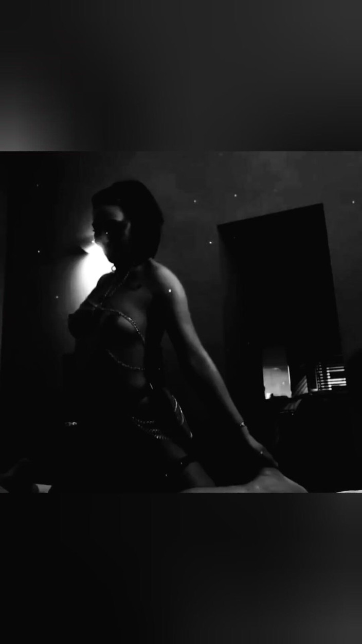 AnalArt AmateursCouple: Tentador e luring