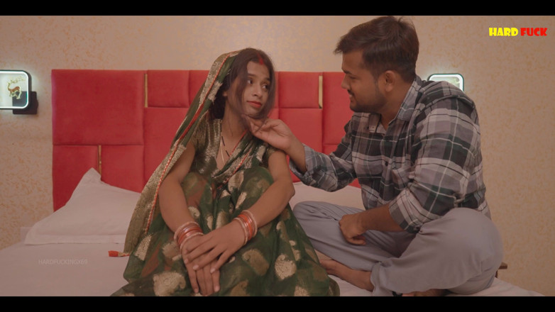 HARDFUCKING: Husband Makes Video of His First Night Sex in Saree