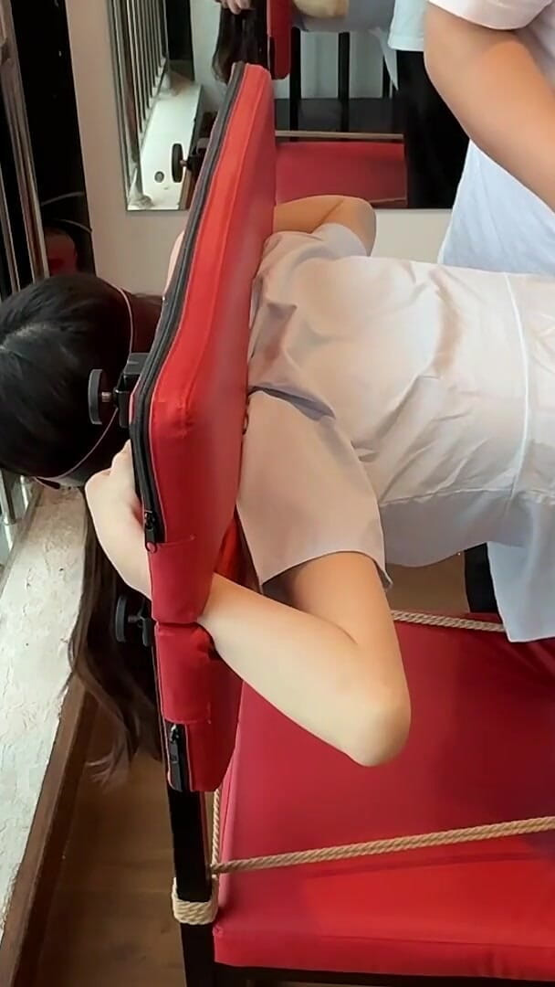 Yanmoushengyi: Love Hotel Escape Challenge Boboba Bei Edition