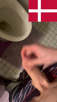 Jerking off in the Bathroom