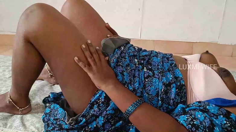 Luxmi Wife: Épisode 5, masturbation avec moi