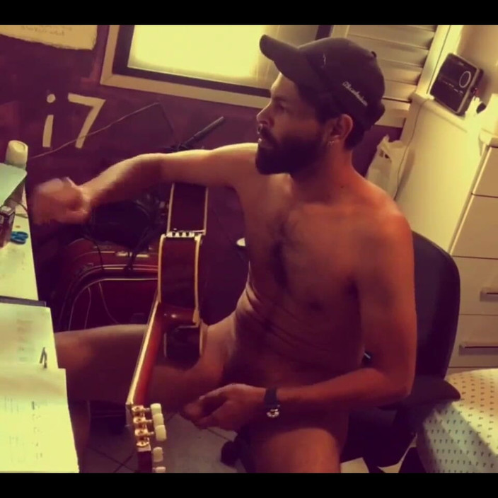 i7Bernard: Guitarra # 03