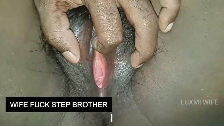 Luxmi Wife: 人妻被继兄手淫-6