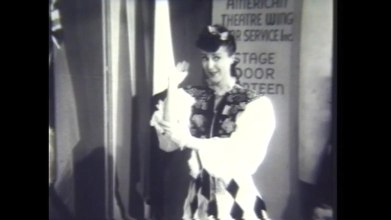 The Unforgettable: 剧院里的女孩