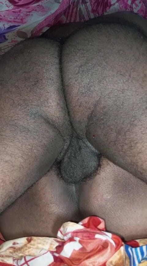Auntixxx69: Я хорошо трахнул задницу и киску бхабхи и заставил ее кончить