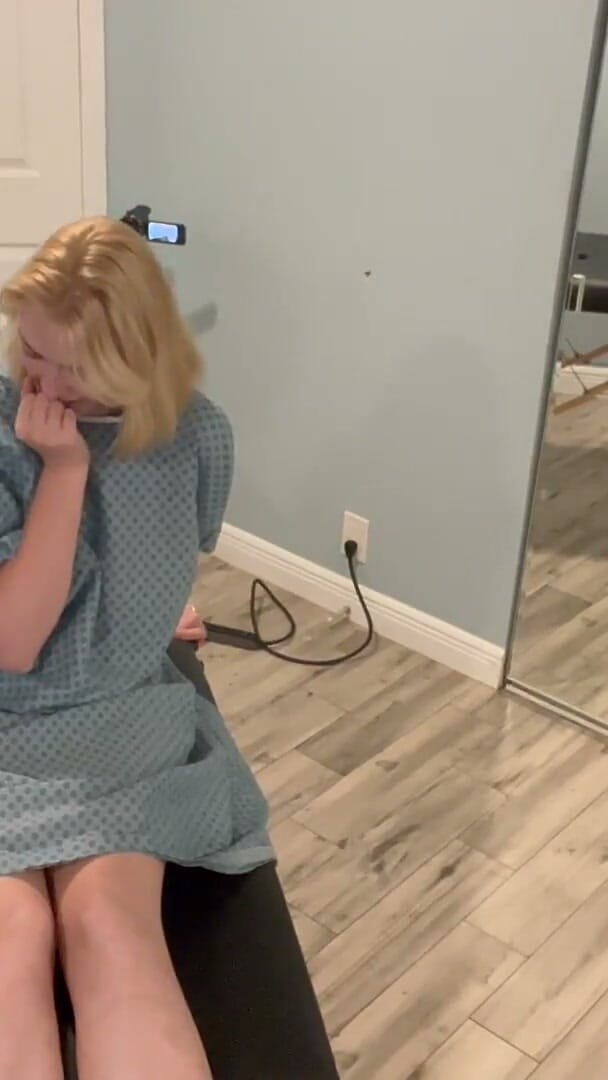 Island Boy Vids: Sunny Vanna Visits Pervy Doctor