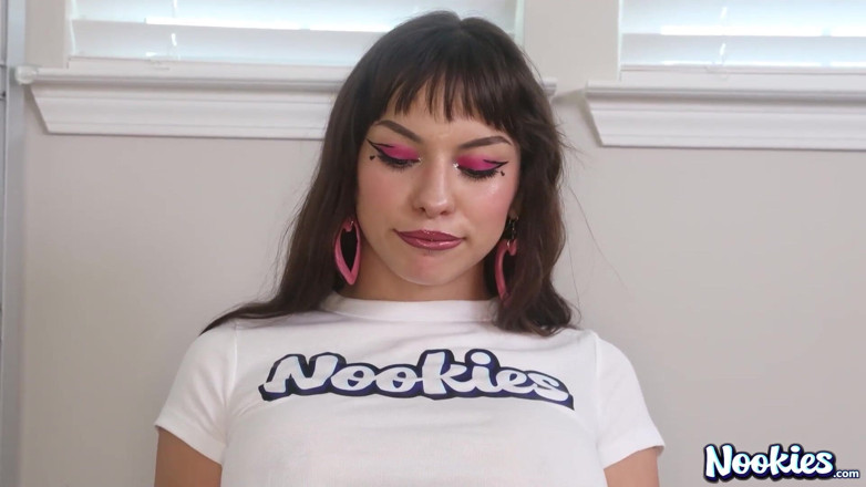 Nookies: Mind-blowing Blowjob with Dakota Quinn