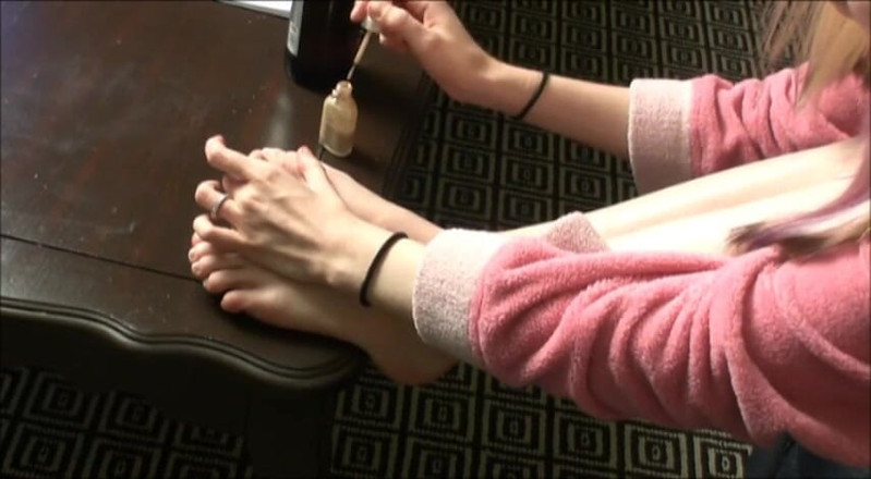 Solo Austria: Toenails 4