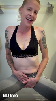 Wetting compilatie: spijkerbroeken, legging, Daisy Dukes & meer
