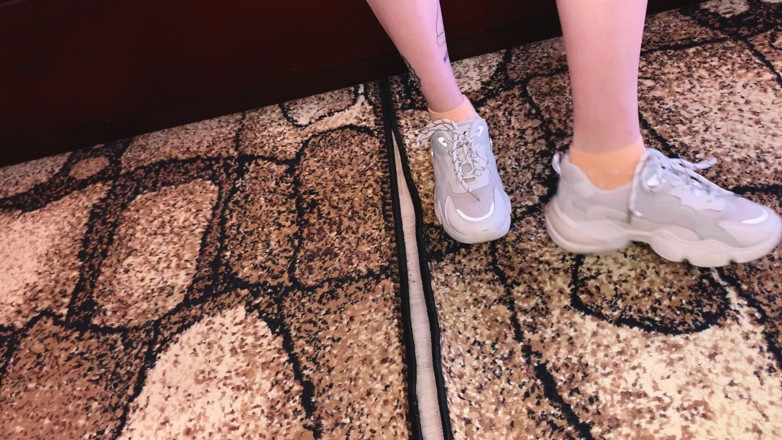Eva Deva: 오, 내 발을 좋아해? 그런 다음 그들을 봐