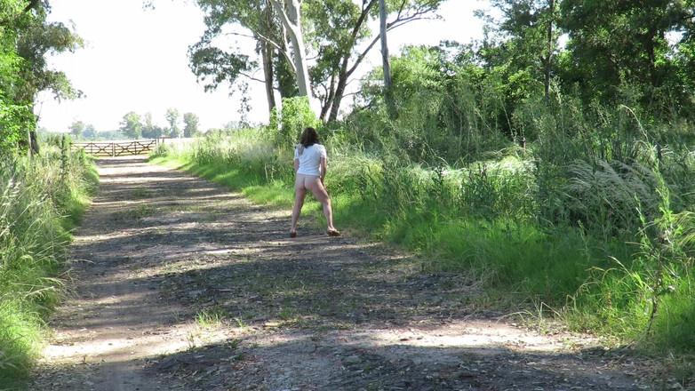 Milfcamsex: Patricia在屁股上练习