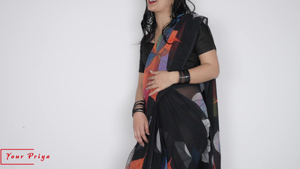 Your Priya: Rakan desi panas menjolok pantat dan pepek melancap dengan jari...