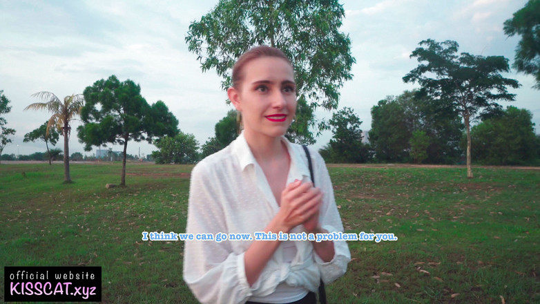 KissCat: Riskantní venkovní sex s 18 kočičkou v Central parku