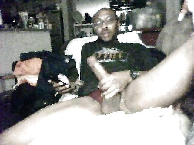 Pharoah Zeus: 1월 3일 화요일 오전 5시 아침 자위 세션 피날레 장면