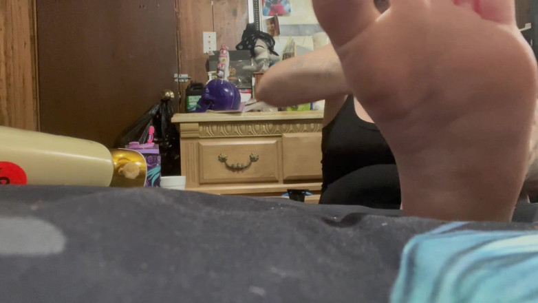 RoxxyReed: Sole Gaze