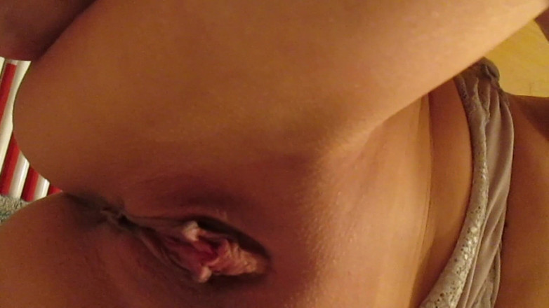All Those Girlfriends: Amateur beauty Angel Diamonds plays with her shaved twat