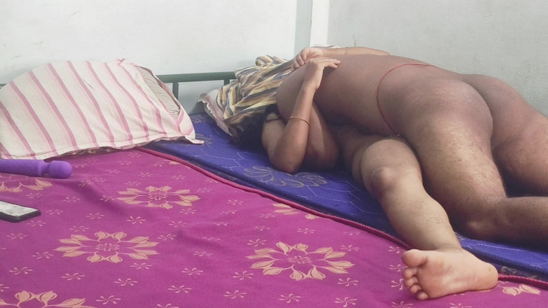 VillageBlackfairy: Gadis cantik india pertama kali
