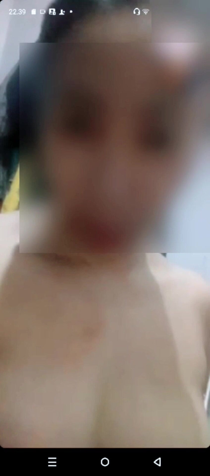 Astriana88: Videohovor s manželkou mého kamaráda dostal místo toho velká přirozená...