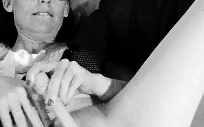 AzFoxxxTailPhelicia: RicoSuave gspot 22-03-09